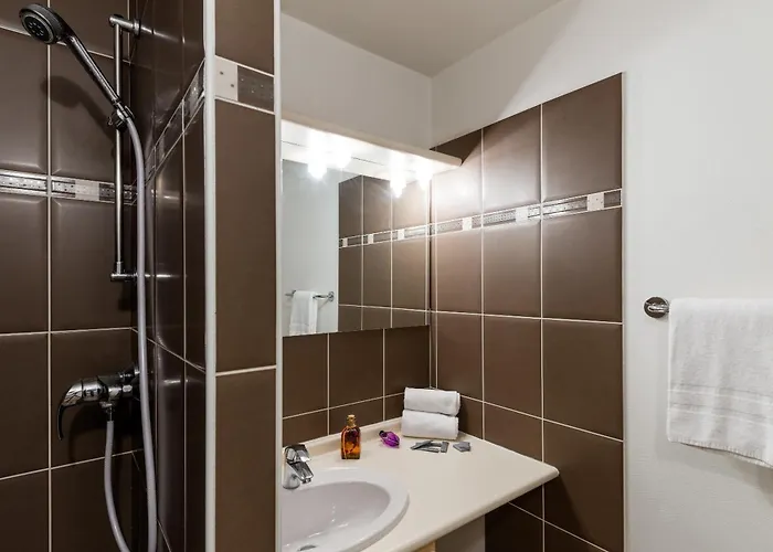 Lagrange L'ardoisiere Lägenhetshotell Saint-Lary-Soulan