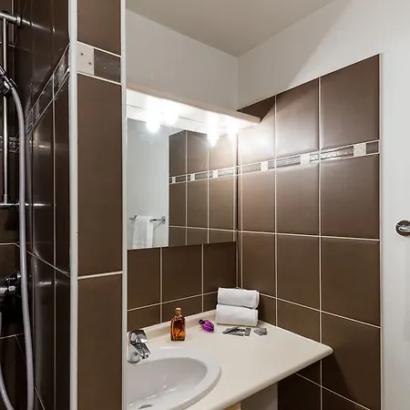 Lagrange L'ardoisiere Apartahotel Saint-Lary-Soulan